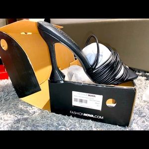 FASHION NOVA HILLARY200